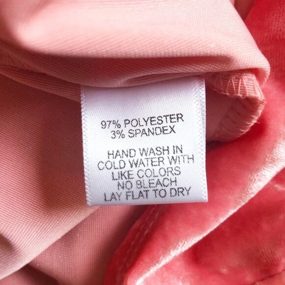 Gibsonlook Flutter Sleeve Ruffle Neck Crushed Velvet Top Sz Small in Coral NWT - Picture 8 of 8